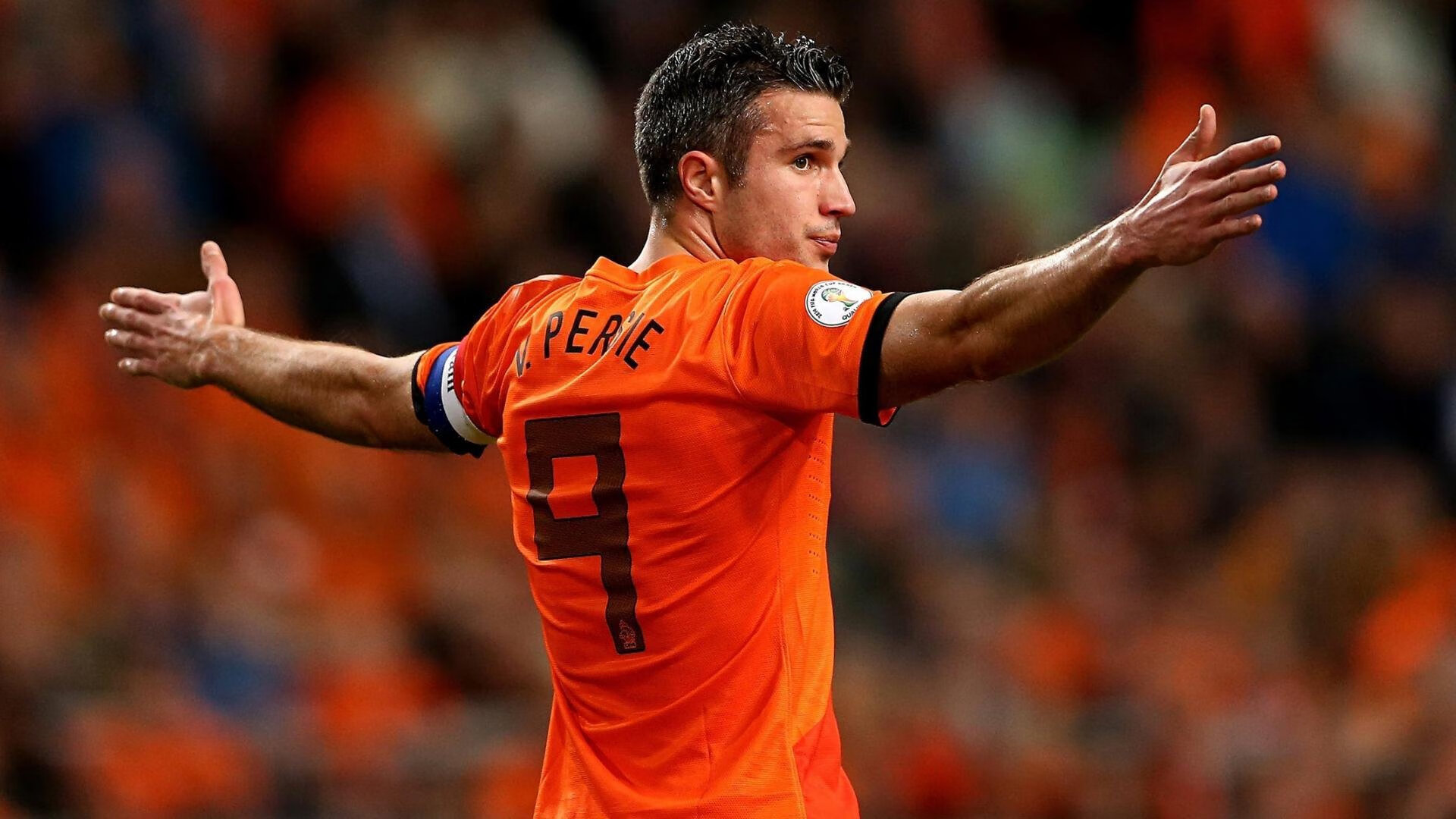 九游jiuyou-再见皇马!2亿巨星彻底失宠!一进一出解决内讧,挖英超头牌替代