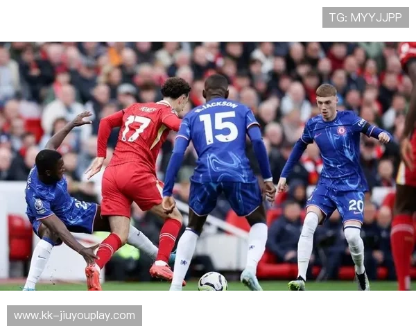 利物浦阵型回收后再推进，节奏控制到位