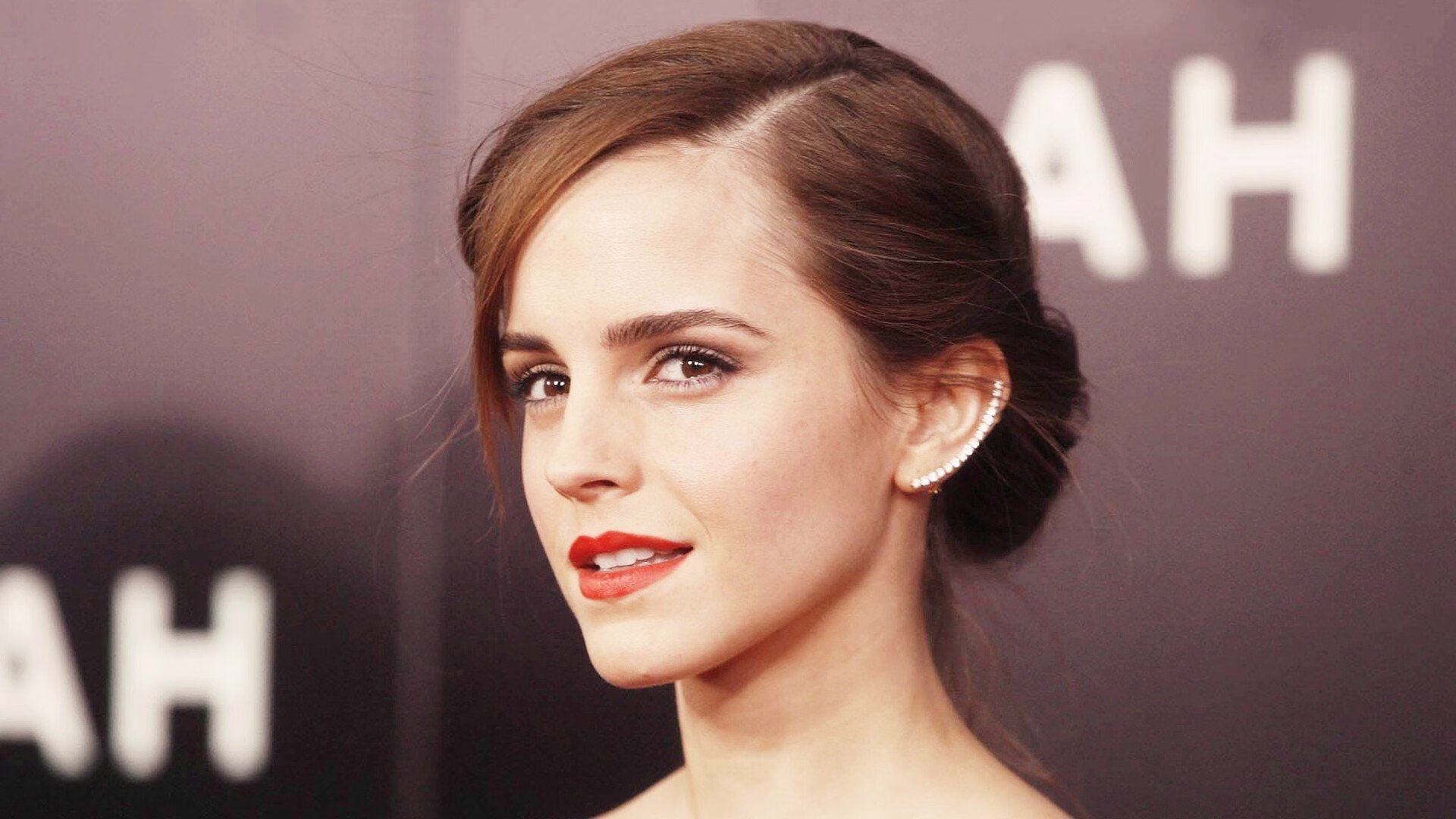 女子乒乓球队跨年龄组合展现新风貌，女子乒乓球队跨年龄组合展现新风貌视频